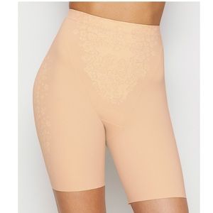 Maidenform DM0071 FitSense Thigh Slimmer magic slimming with Lycra size L